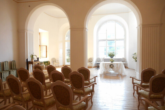 Svatba ve Velkém salonu